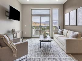 Landing - Modern Apartment with Amazing Amenities (ID9688X43), husdjursvänligt hotell i Reno
