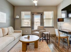 Landing - Modern Apartment with Amazing Amenities (ID9160X14), apartment in Denton