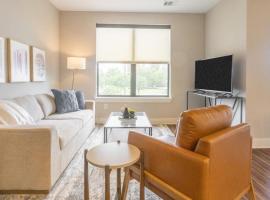 Landing - Modern Apartment with Amazing Amenities (ID3286X67), apartment in Addison
