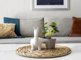 Landing - Modern Apartment with Amazing Amenities (ID1374X918)