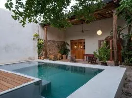 La 54/ in the hearth of downtown of Mérida