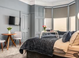 Bluebell Studio Glasgow Airport, apartmen servis di Paisley