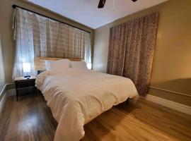 Comfortable getaway Single bedroom full apartment, apartamento em Niagara Falls