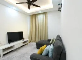 Flat in Cyberjaya 2R 2BR 5 mins driving to Tamarind Square