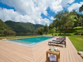 Sierra Lago Resort & Spa Hotel, hotel en La Laguna