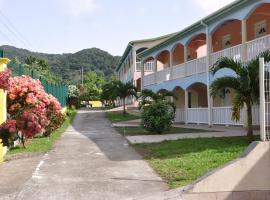 Residence La Flabuste, hotel v destinaci Layou