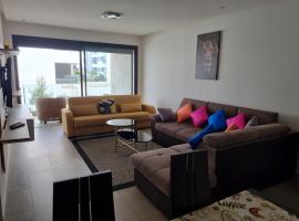 Joli appartement à Val d'Or Harhoura – apartament w mieście Oulad Kerroum