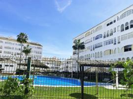 LIFE APARTMENTS EL PORTIL: El Portil'de bir otel