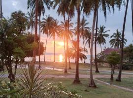 Links Sunset Beach House, Ferienwohnung in Amphoe Koksamui