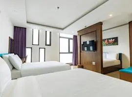 Golden Sun Apartment by New Sky Travel