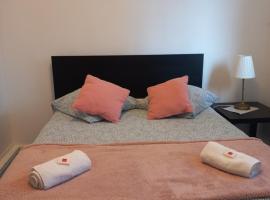 Hôtel Labat, hotel v destinaci Orthez