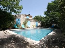 jolie location, maison avec piscine et joli jardin fleuri, à oppède dans le luberon en provence – 6 personnes