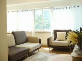 2BR Stylist Rare Find China Town