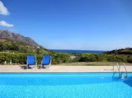 Paradise Villa - View, Pool & Parking, 200Mt Sea