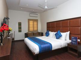 OYO Asian Hospitality Near Aravali Biodiversity Park, hotel in DLF Phase II, Gurgaon