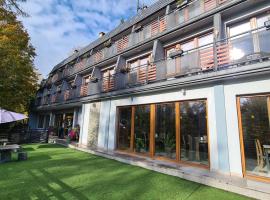 H&R Polaris Szczawnica, hotel Szczawnicában