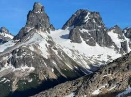 OUTSCAPE l Cabaña Familiar en mejor sector de Cerro Castillo