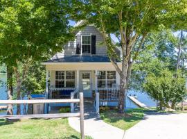 House #05 Reel'M Inn (No Pets) Private Pier, hotel u gradu Centre