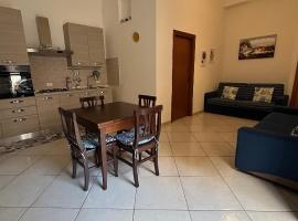 apartment in the center of Castellammare del Golfo, villa en Castellammare del Golfo