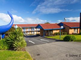 Blue Whale Motor Inn & Apartments, serviced apartment in Warrnambool