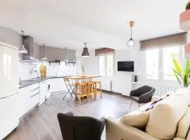 AkomodaT en apartamento luminoso junto al paseo de la ría