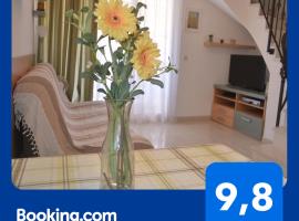 Apartman Ananda Bol - 2 bedrooms, 7 beds, hotel din apropiere de Aeroportul Brac - BWK, 