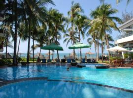 Canary Beach Resort, hotel cu piscine din Mui Ne
