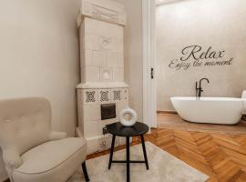 Central Residence, hotel em Oradea