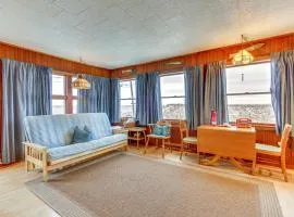Beachfront Lavallette Home - 2 Mi to Casino Pier!
