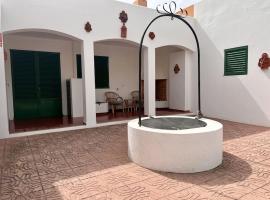 Villa Skiba Es Caló Formentera, готель у місті Ес-Кало