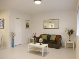 Apt 3 Miami Designer Apartment in the Upper East-Side，邁阿密的公寓