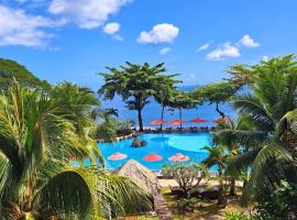 TAHITI - Condo Pearl Beach, hotel na may pool sa Arue