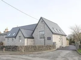 Ysgol Fawr Big School