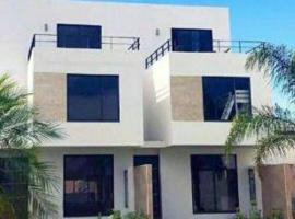 Aire acondicionado Parking Llegada autónoma Duermen 8 huespedes, Hotel in Xochitepec