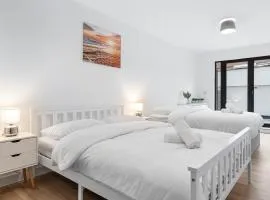 Three Bedroom In Heart Of Central London MR4