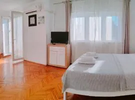 Apartmani Bojana
