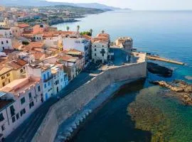 Carlo Alberto Apartment, Alghero old town, near the beach