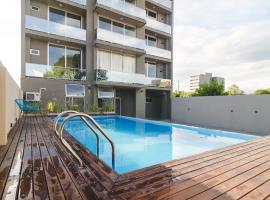 DA DFC, hotel with pools in Salta