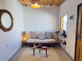 Oro Guesthouse, habitación en casa particular en Dahab