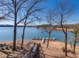 Lakefront Townhome with Dock 6 Mi to Blue Ridge!