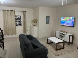 Chambers resident suite, hotel in Mandeville