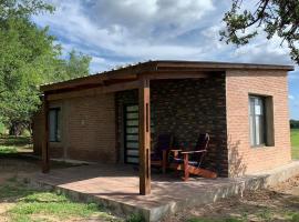 Portezuelo de árboles, hotel in Panaholma