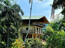 Wisdom Forest Lodge, hotel v destinaci Tena
