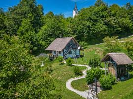 Vineyard Cottages Skatlar - Happy Rentals, koča v mestu Otočec