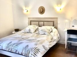 Chambre chez l’habitant, Bed & Breakfast in Anglet