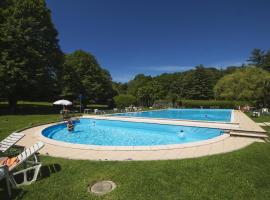 France Apartment - Happy Rentals, hotelli kohteessa Ispra