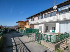 Darma's House 3 minutes from Monate lake - Happy Rentals, hotel v destinaci Cadrezzate