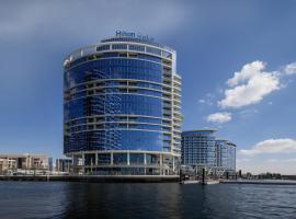 Hilton Dubai Creek Hotel & Residences, hotell i Dubai-viken i Dubai