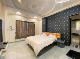 hotel sharda excutive, מלון 