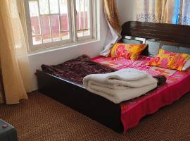 MAGRAY GUEST HOUSE, pension in Tangmarg